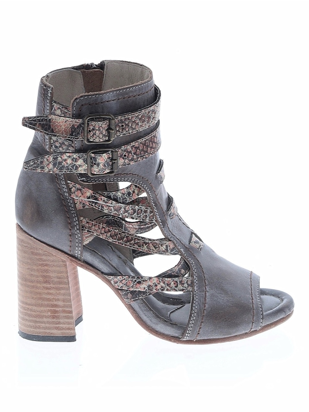 Freebird by Steven “Tiara” NWOT Leather Heeled Sandals in Ice Multi